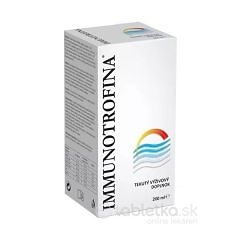 IMMUNOTROFINA vanilkov&aacute; ar&oacute;ma roztok 200 ml, biela &scaron;katuľa s farebn&yacute;m dizajnom.