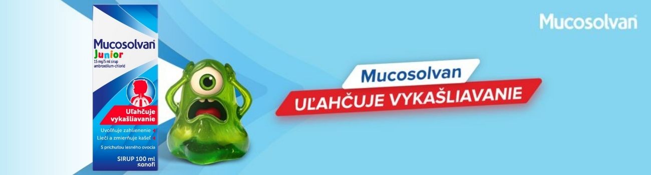 Krabička Mucosolvan Junior sirupu, zelený kreslený mikrób a slovenský text o uľahčení kašľa na modrom pozadí.