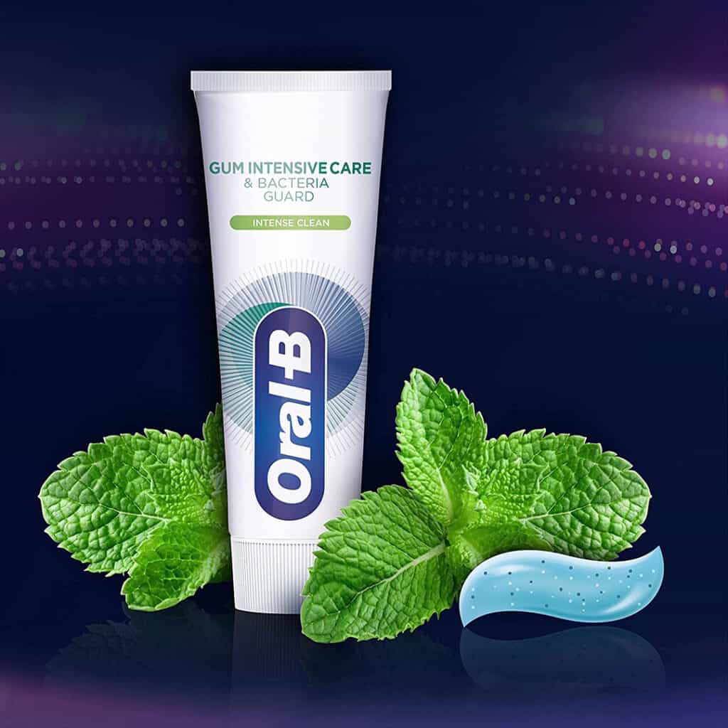 Oral-B Professional Gum Intensive Care & Bacteria Guard a osviežujúca príchuť mäty piepornej