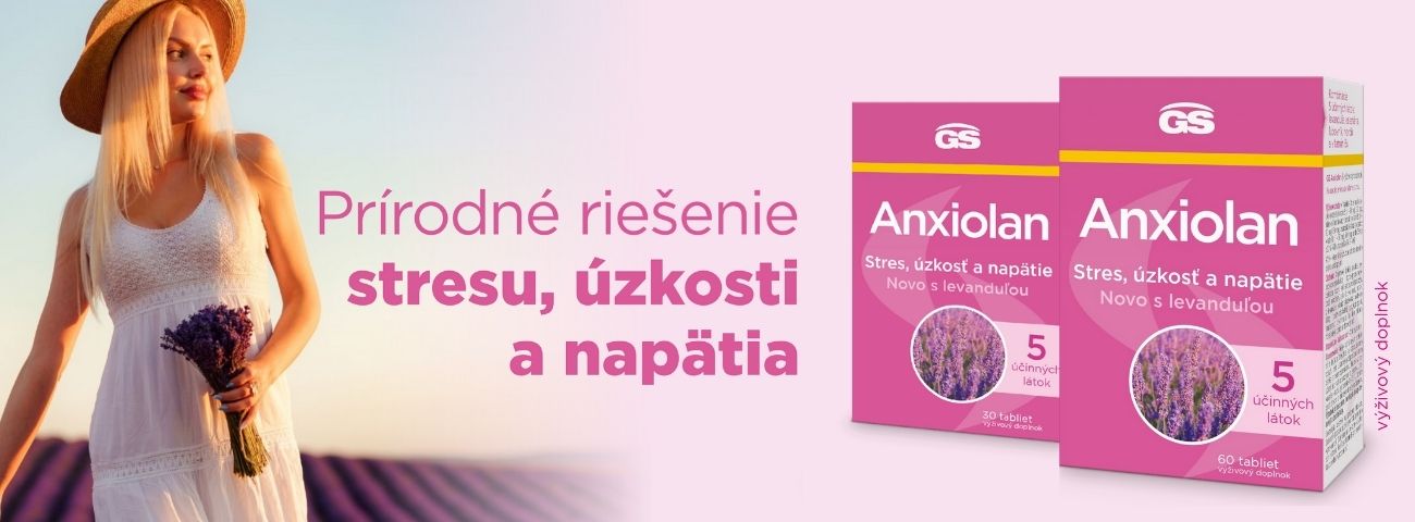 Žena stojí v levanduľovom poli, na pravej strane sú dve balenia GS Anxiolan s levanduľou 30 a 60 tbl, slovenský text informuje o prírodnej podpore pri strese a úzkosti.