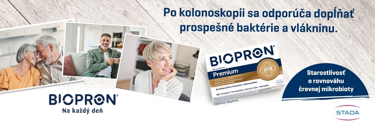 Reklama na probiotiká a prebiotiká Biopron s vyobrazením starších dospelých a obalom produktu, s textom o užívaní baktérií a vlákniny po kolonoskopii.